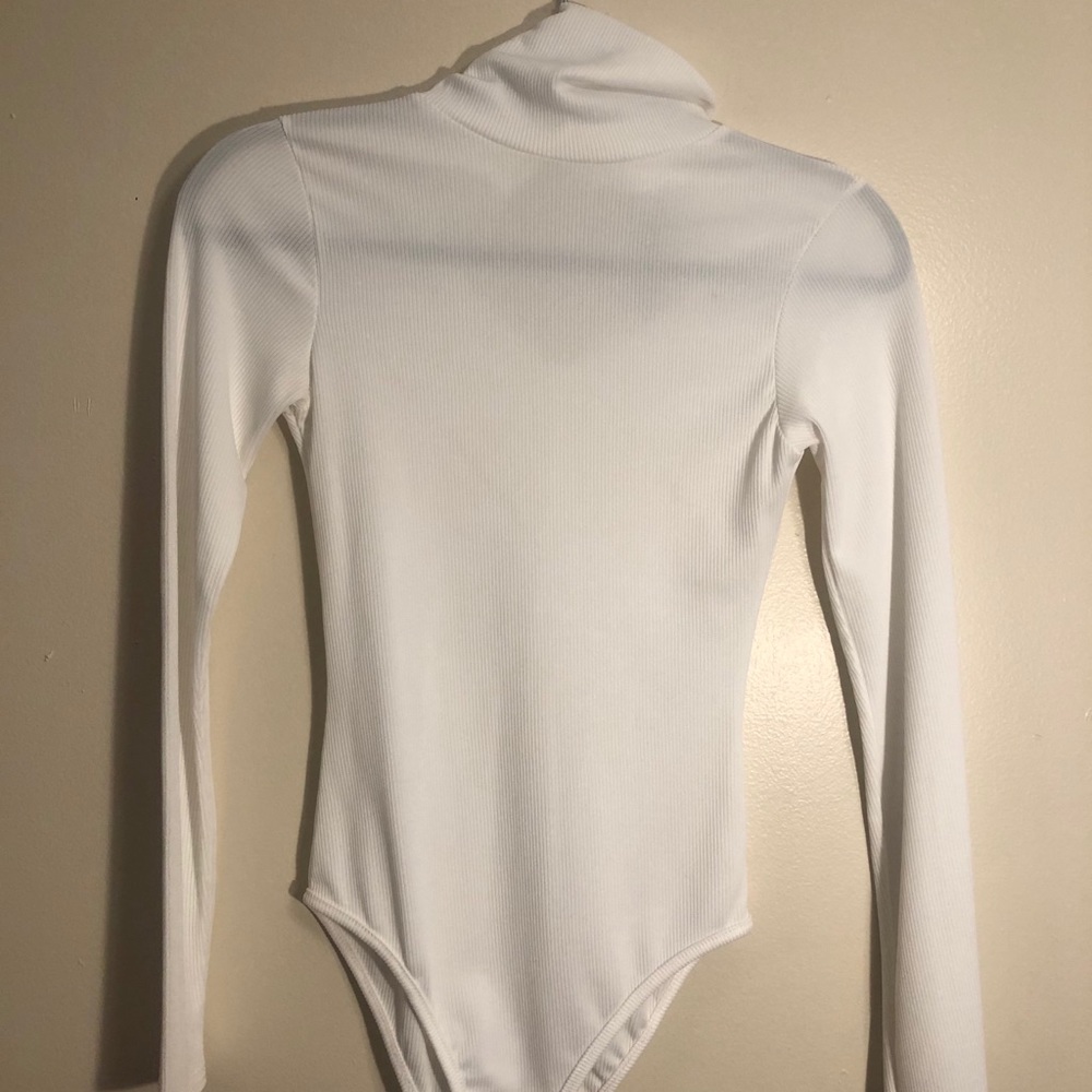 Sz 2 Boohoo Bodysuit